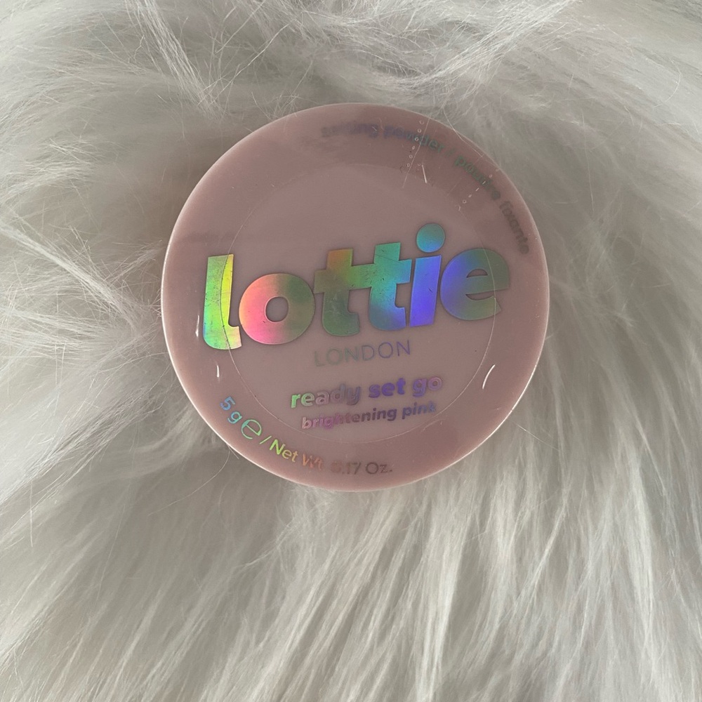 Lottie London Ready Set Go Brightening Pink Powder